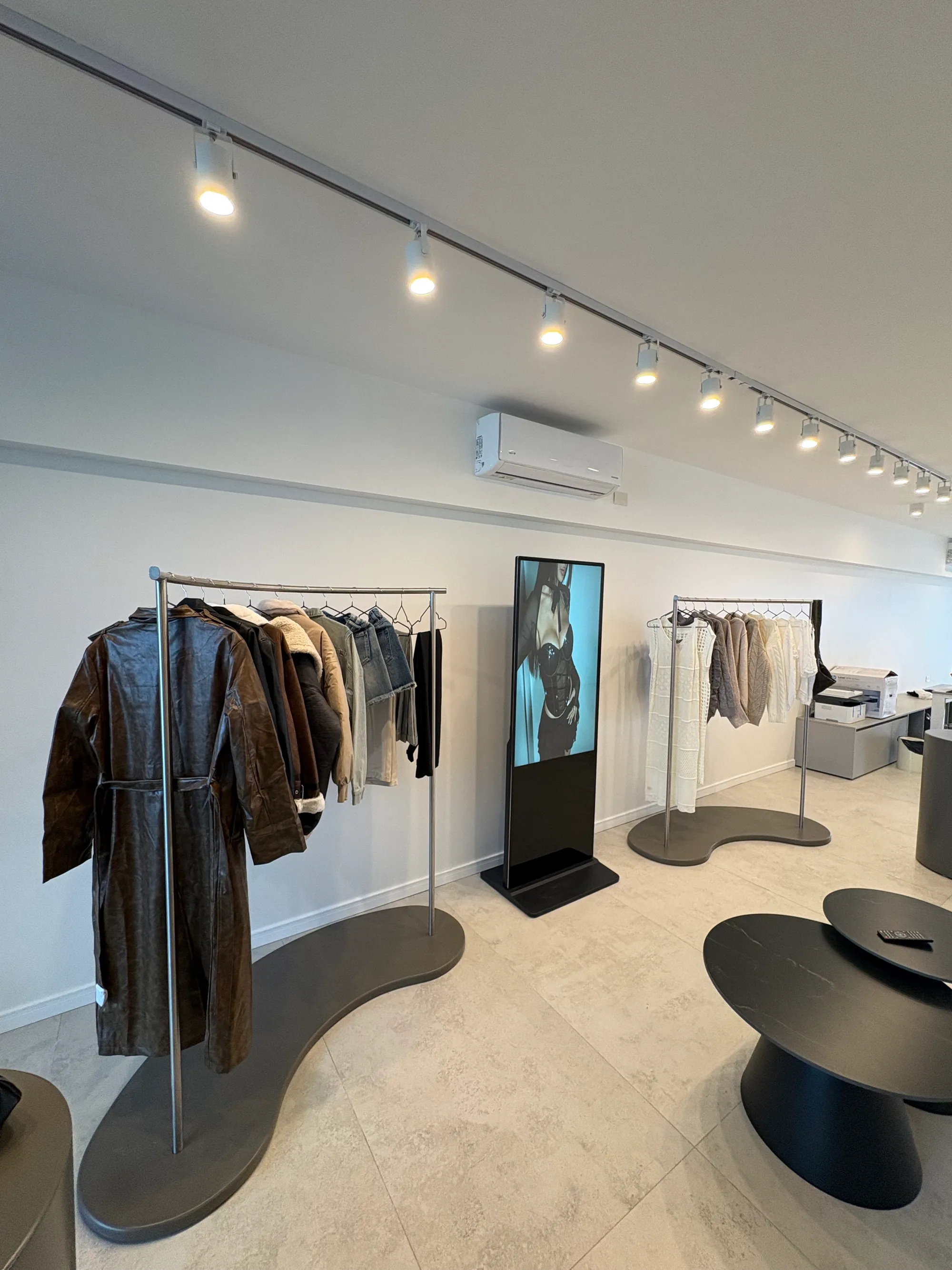 Showroom