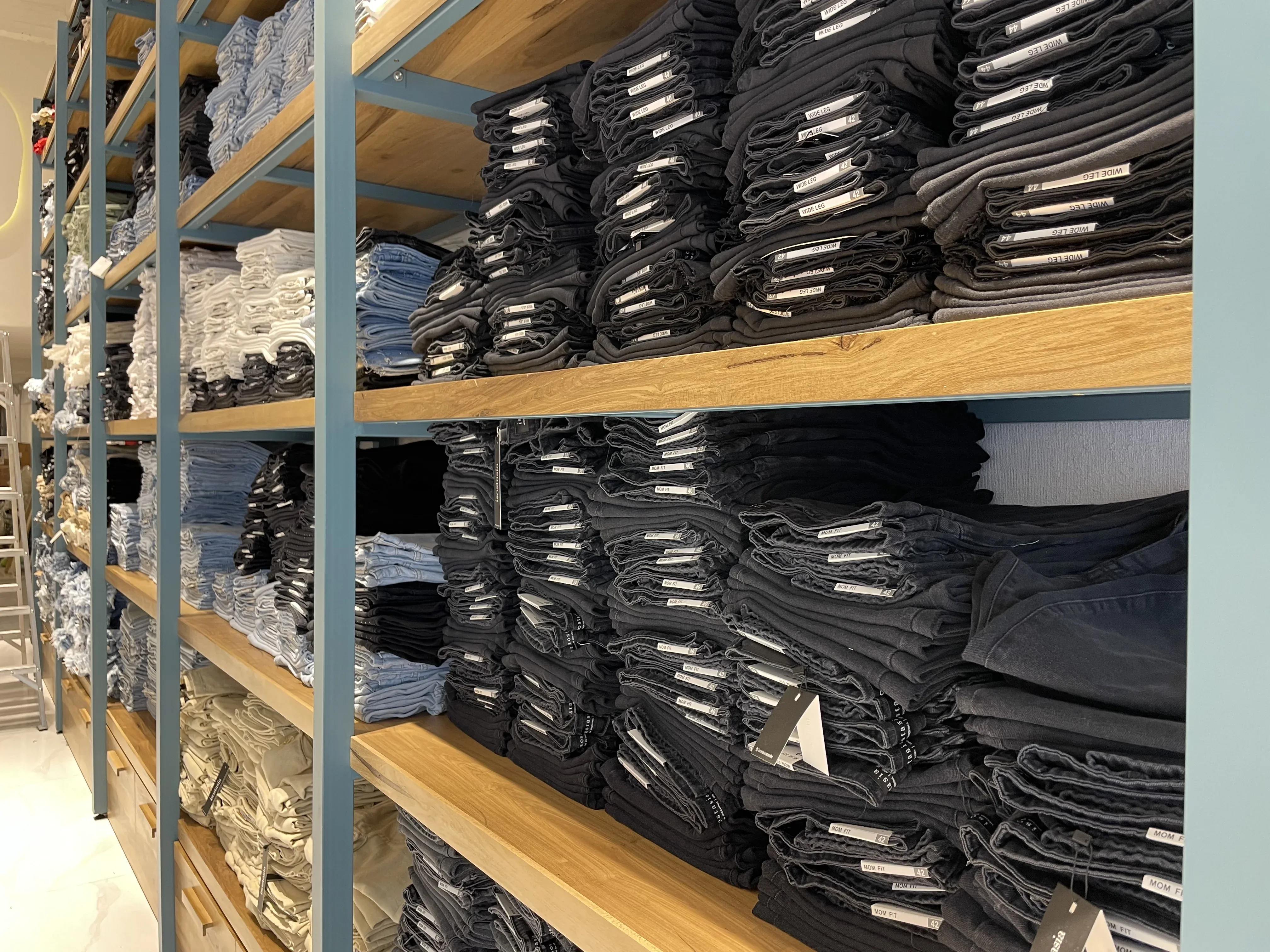 estanteria denim 1
