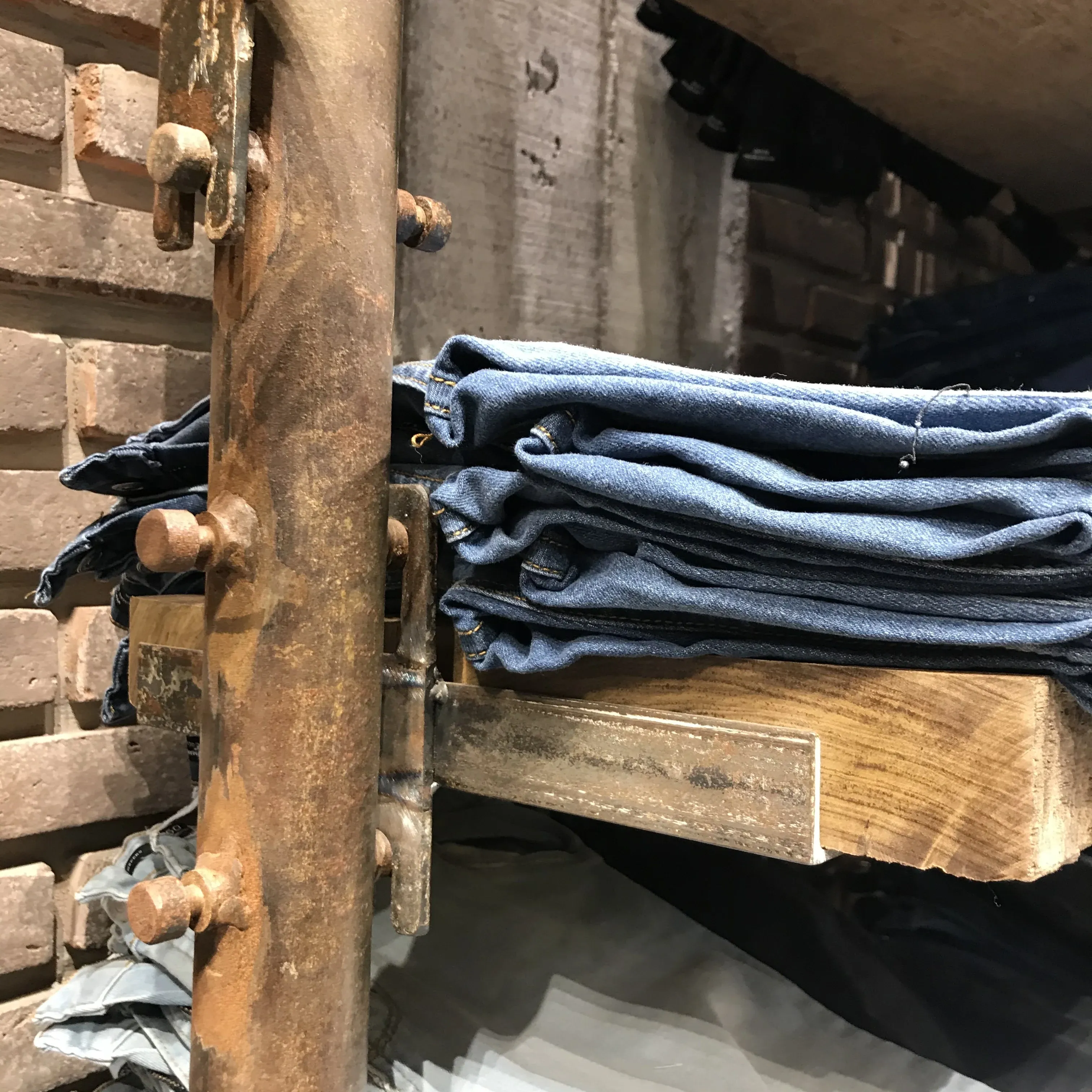 estanteria denim 2